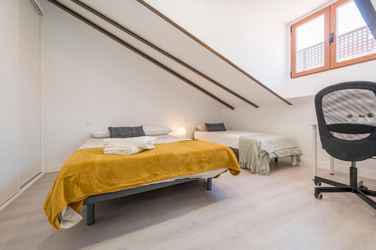 Exclusivo Atico Con Terraza En Plaza Mayor مدريد المظهر الخارجي الصورة