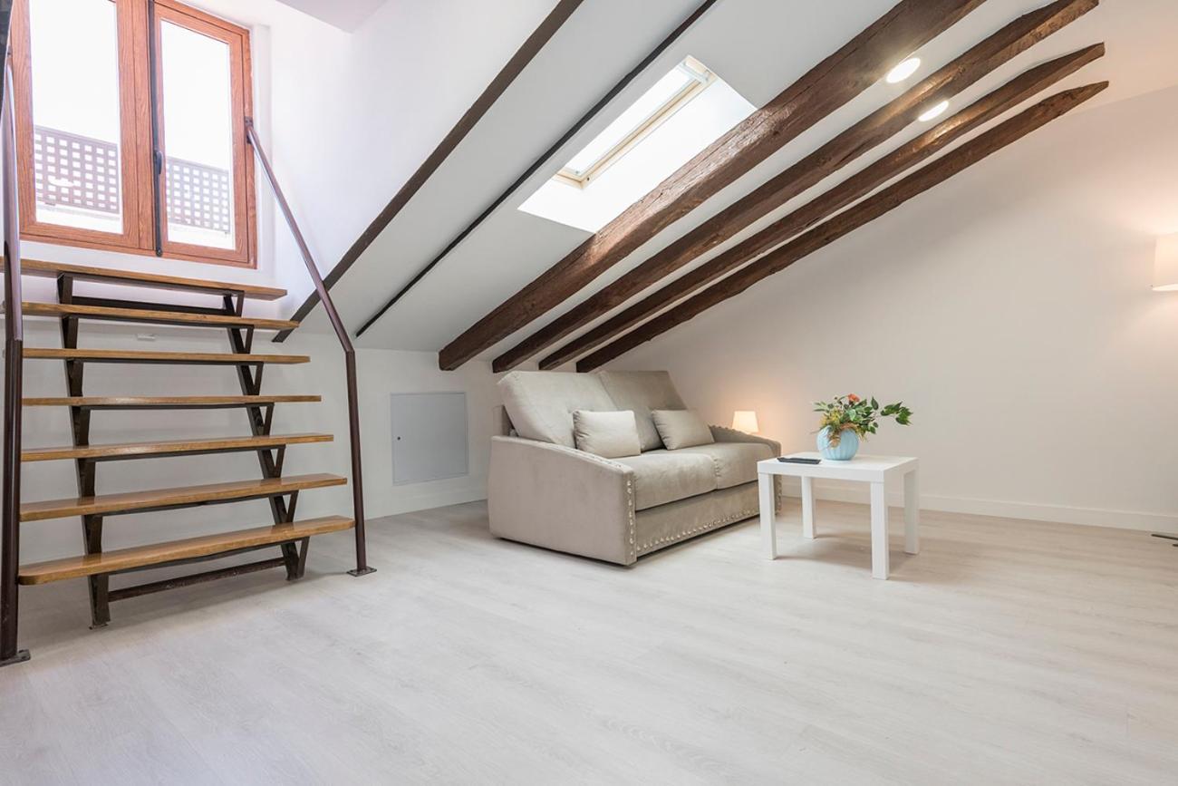 Exclusivo Atico Con Terraza En Plaza Mayor مدريد المظهر الخارجي الصورة
